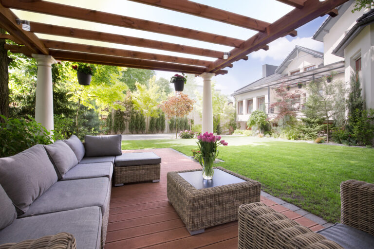 Try Before You Build: Why Free Polycarbonate Samples Make Smarter Projects